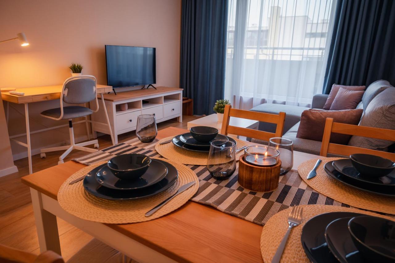 Emerald Suite With Private Parking Várna Kültér fotó